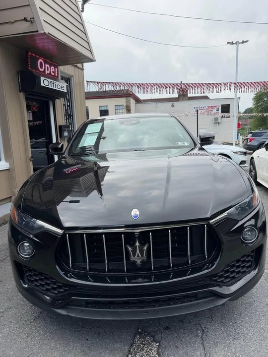 2018 Maserati Levante - Image 3 of 10