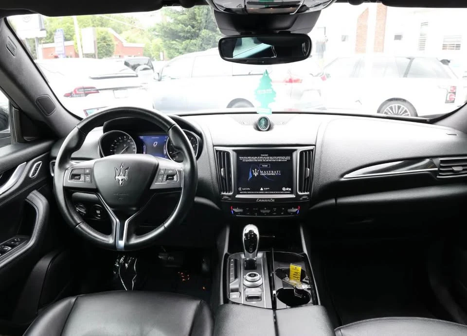 2018 Maserati Levante - Image 11 of 14