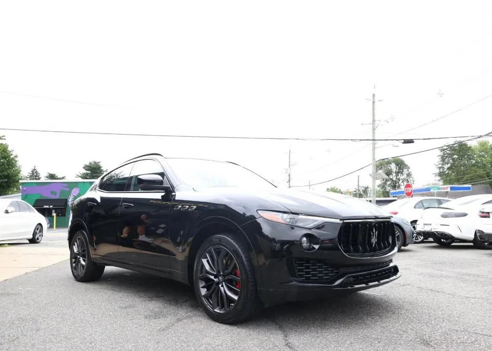 2018 Maserati Levante - Image 2 of 14