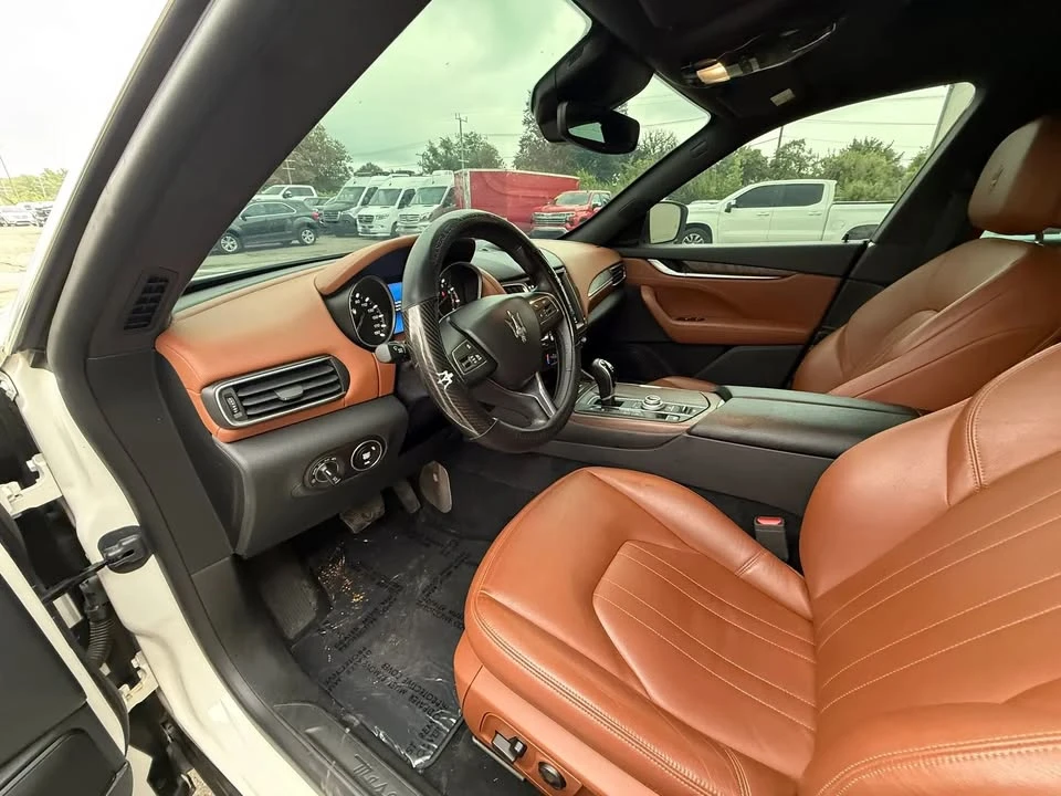 2018 Maserati Levante - Image 17 of 20