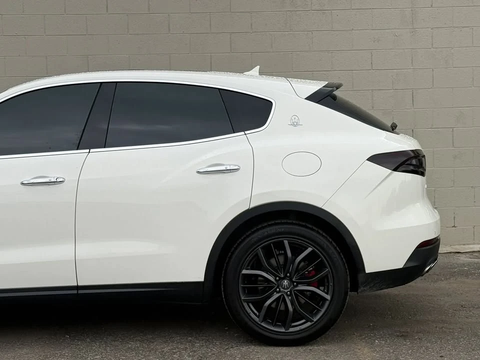 2018 Maserati Levante - Image 5 of 20
