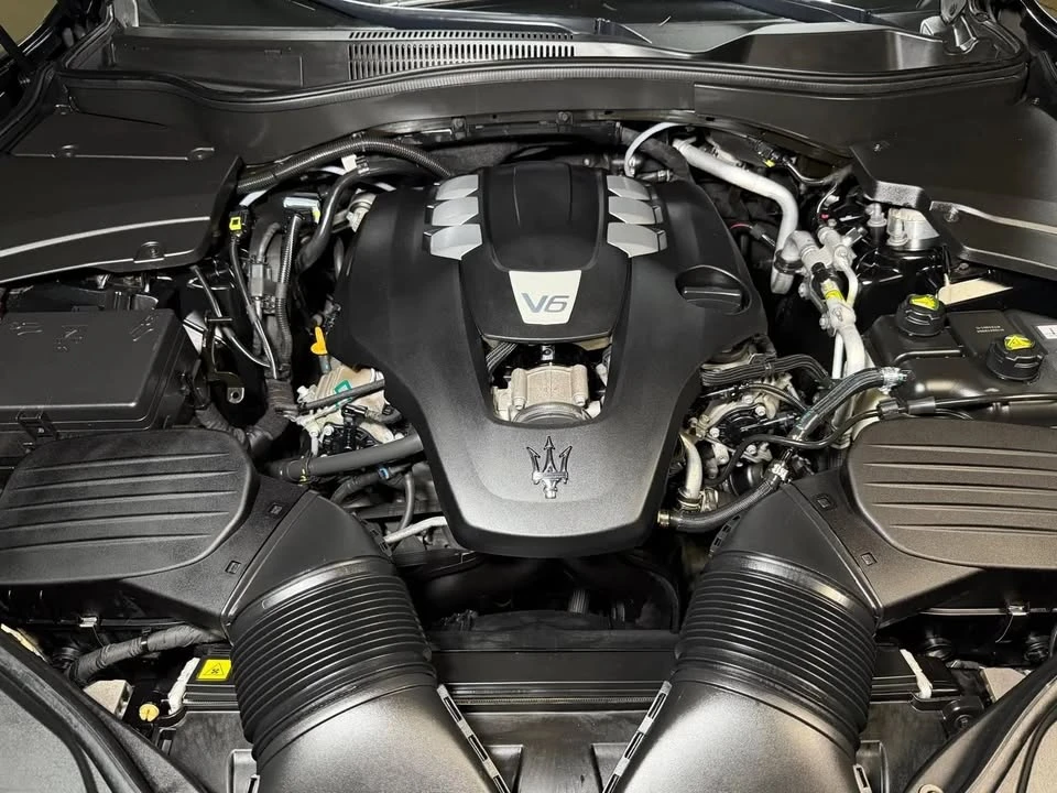 2018 Maserati Levante - Image 18 of 20