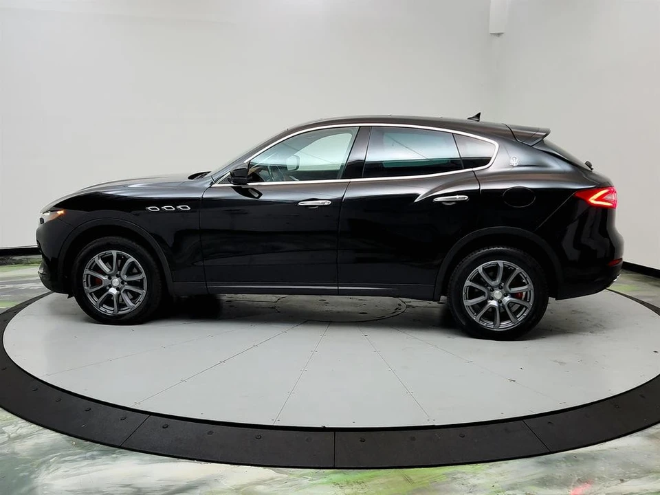 2018 Maserati Levante - Image 8 of 12