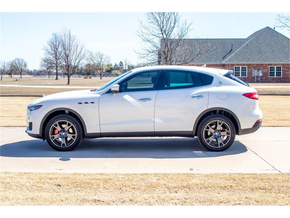 2018 Maserati Levante - Image 13 of 31