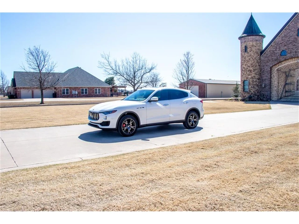 2018 Maserati Levante - Image 12 of 31