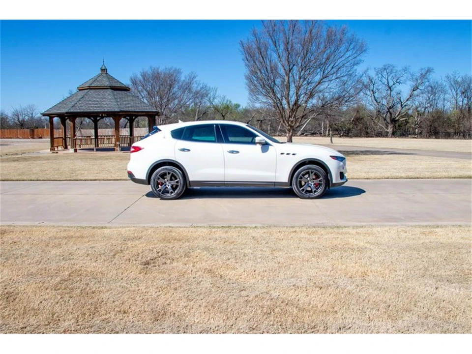 2018 Maserati Levante - Image 20 of 31