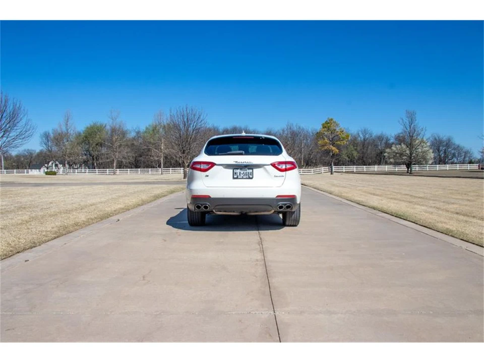 2018 Maserati Levante - Image 30 of 31