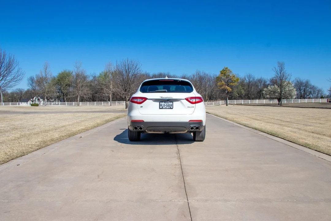 2018 Maserati Levante - Image 30 of 31