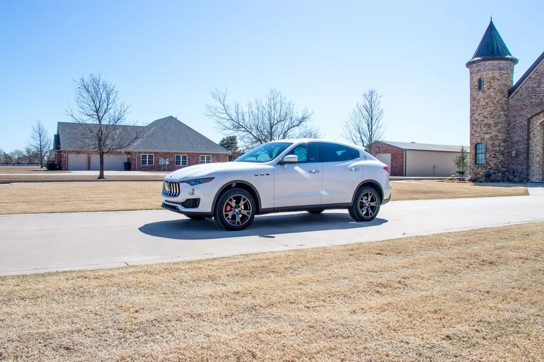 2018 Maserati Levante - Image 24 of 31