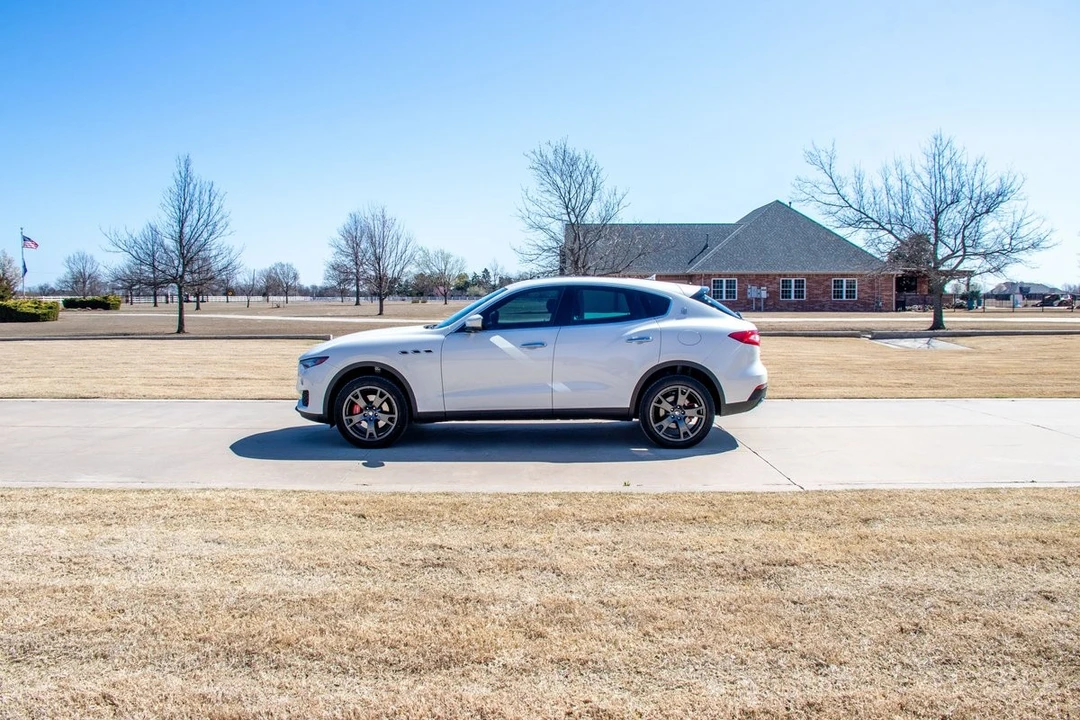 2018 Maserati Levante - Image 14 of 21