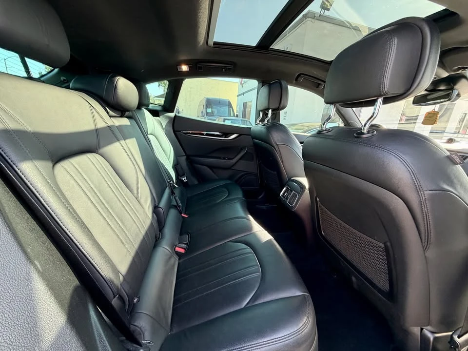 2018 Maserati Levante - Image 9 of 17