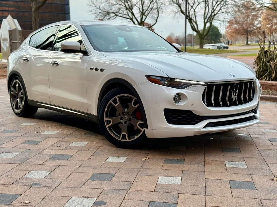 2018 Maserati Levante - Image 8 of 21
