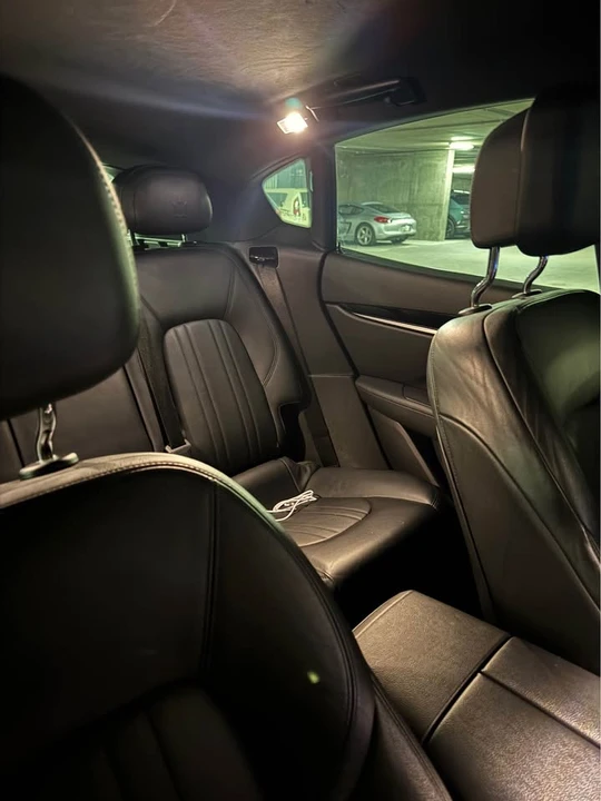 2018 Maserati Levante - Image 3 of 7