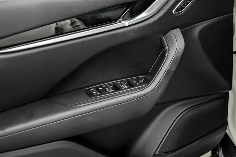 2018 Maserati Levante - Image 16 of 21