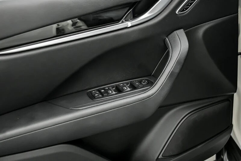 2018 Maserati Levante - Image 16 of 21