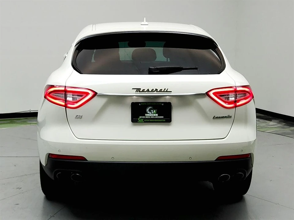 2018 Maserati Levante - Image 6 of 21