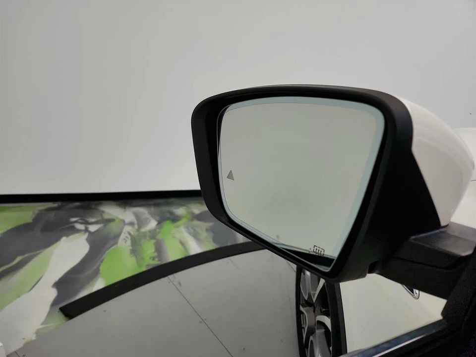2018 Maserati Levante - Image 15 of 21