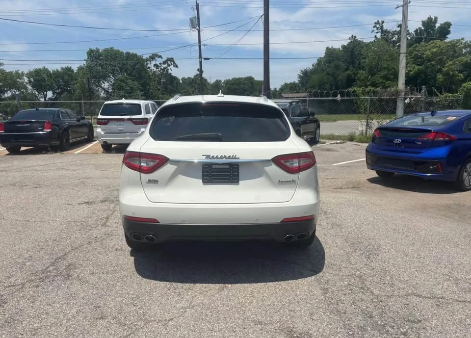 2018 Maserati Levante - Image 3 of 10