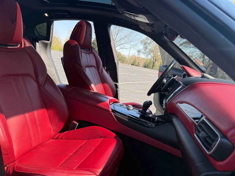 2018 Maserati Levante - Image 16 of 18