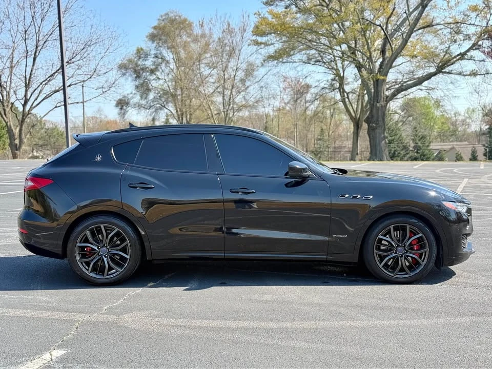 2018 Maserati Levante - Image 8 of 18