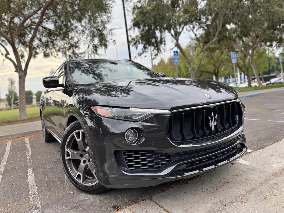 2018 Maserati Levante - Image 2 of 18