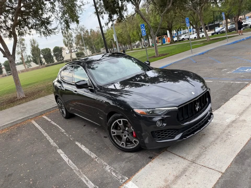 2018 Maserati Levante - Image 5 of 18