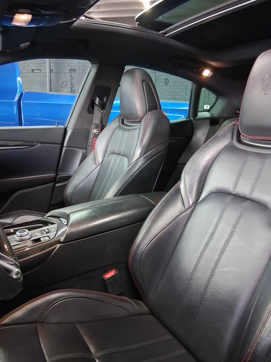 2018 Maserati Levante - Image 5 of 9