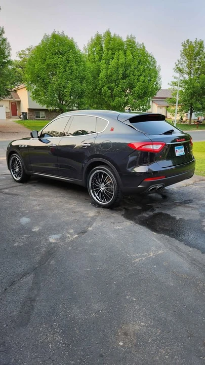 2018 Maserati Levante - Image 3 of 5