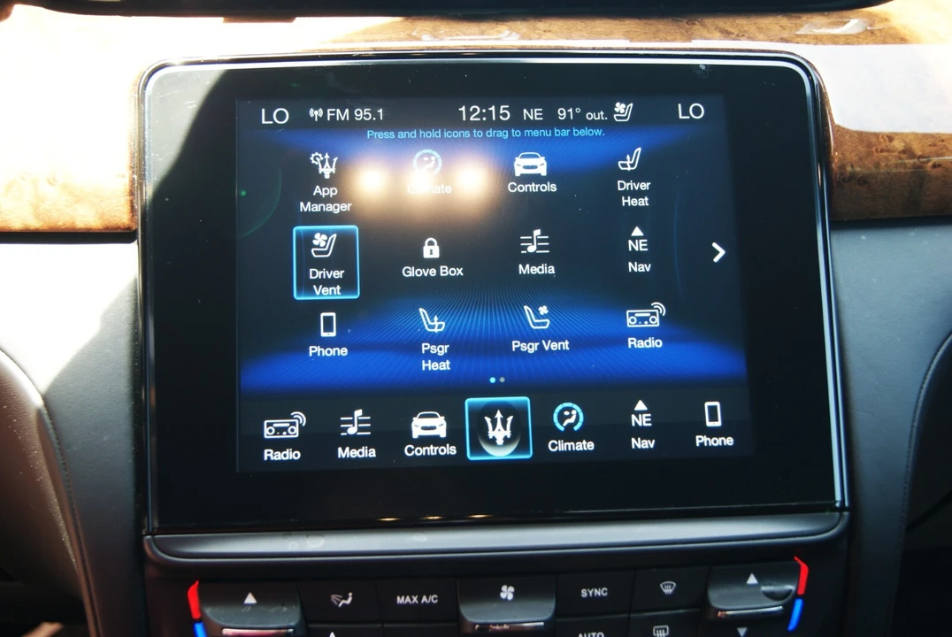 2018 Maserati Quattroporte 6th Gen - Image 30 of 31