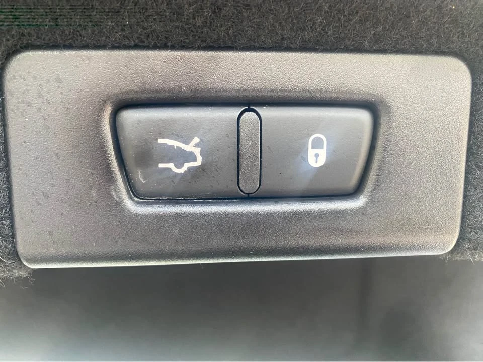 2018 Maserati Quattroporte 6th Gen - Image 11 of 21