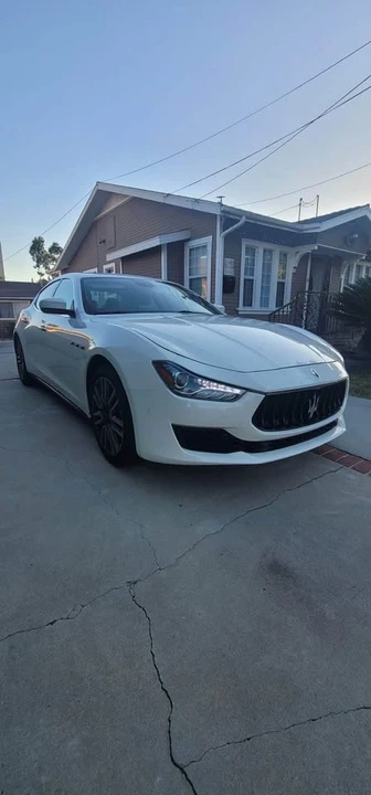 2018 Maserati Ghibli 3rd Gen - Image 2 of 14