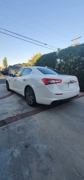 2018 Maserati Ghibli 3rd Gen - Image 9 of 14