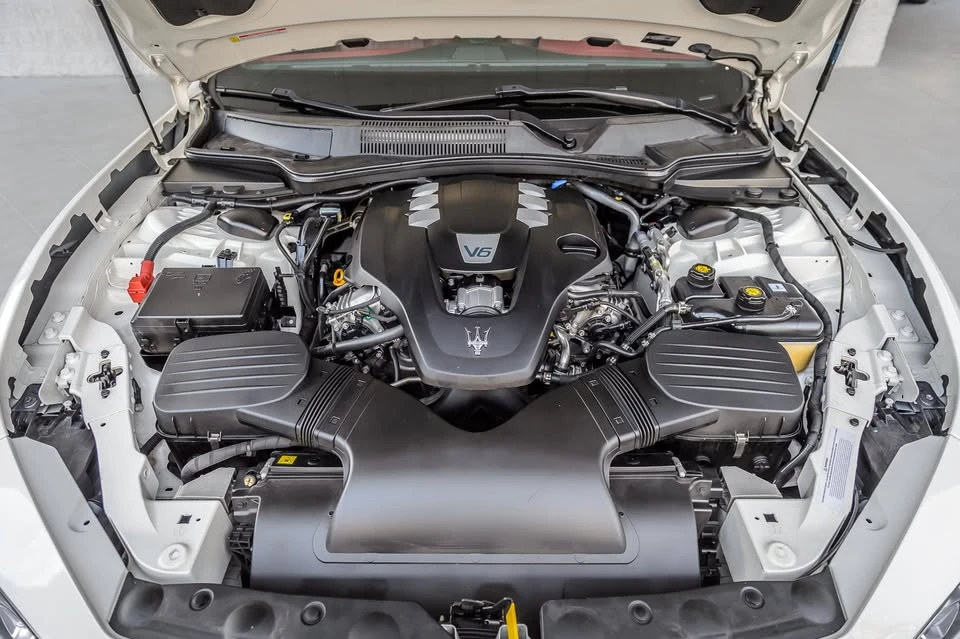 2018 Maserati Ghibli 3rd Gen - Image 6 of 20