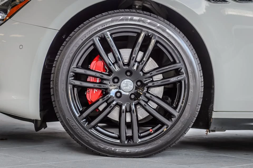 2018 Maserati Ghibli 3rd Gen - Image 5 of 20