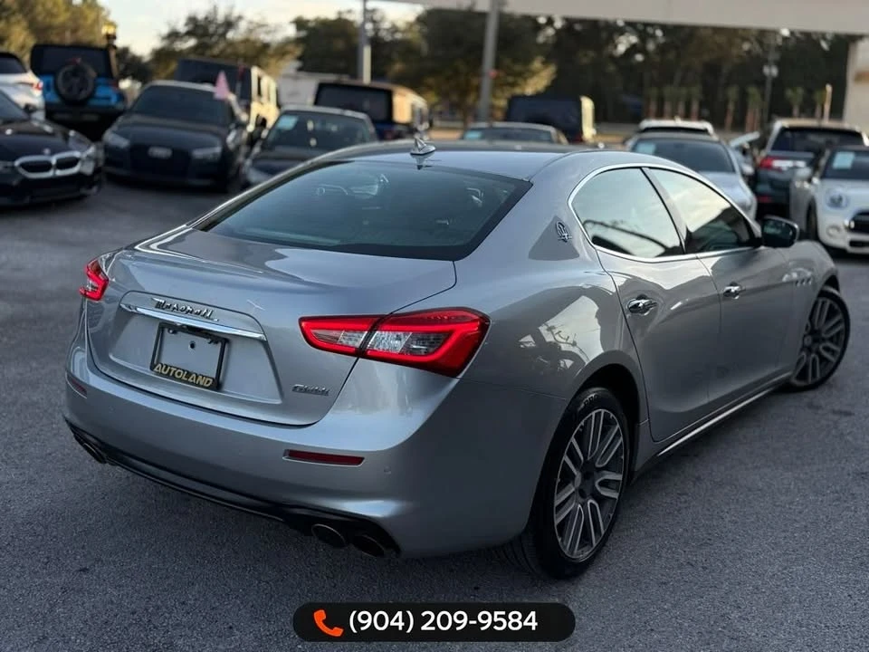 2018 Maserati Ghibli 3rd Gen - Image 5 of 20
