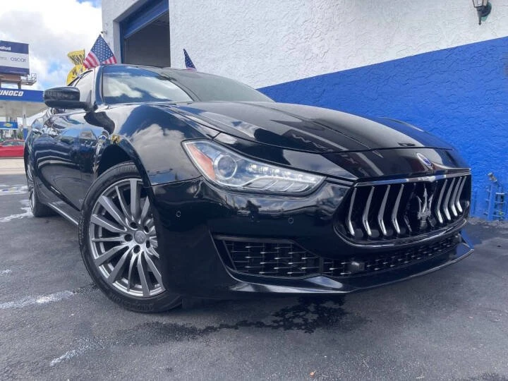 2018 Maserati Ghibli 3rd Gen - Image 2 of 20