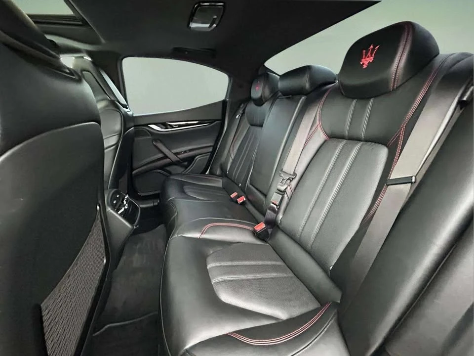2018 Maserati Ghibli 3rd Gen - Image 13 of 19