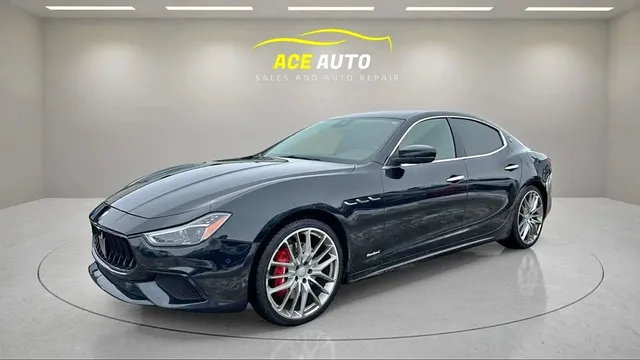 2018 Maserati Ghibli GranLusso S Q4 AWD