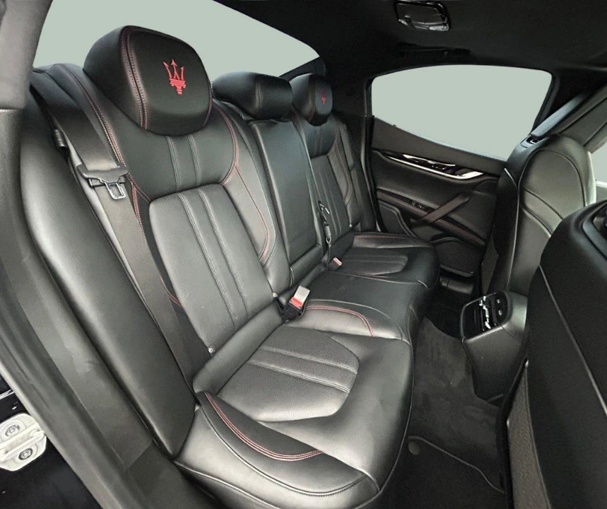 2018 Maserati Ghibli 3rd Gen - Image 15 of 20