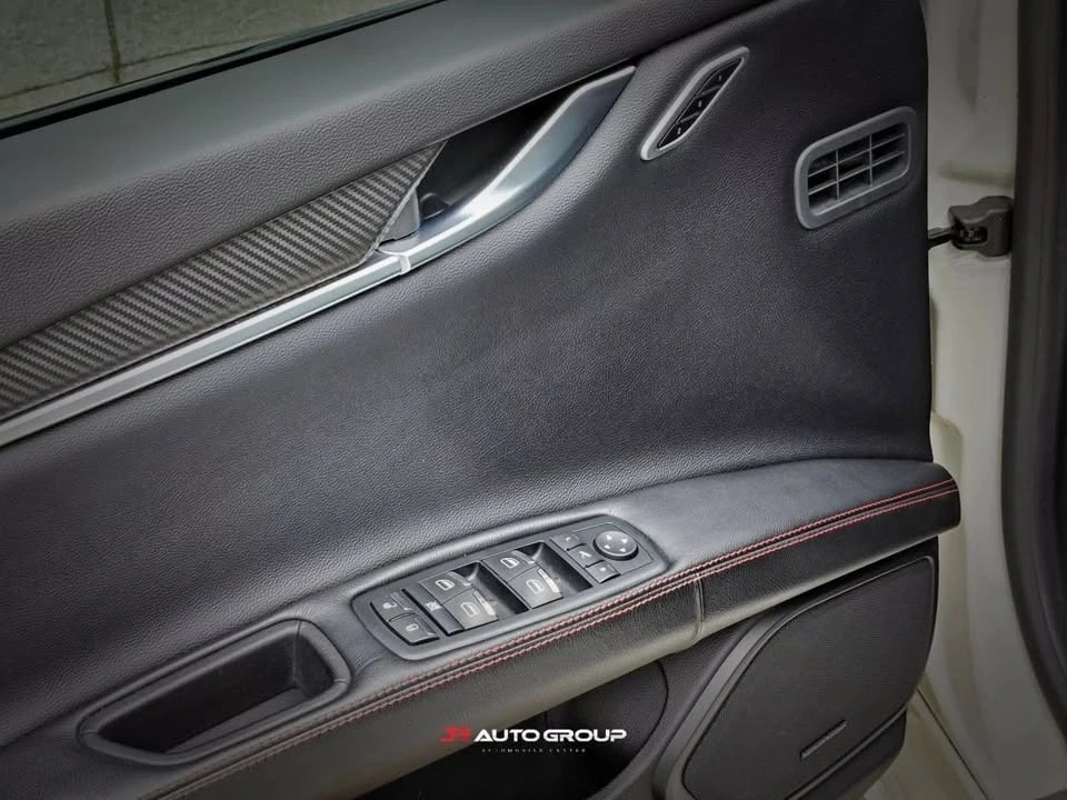 2018 Maserati Ghibli 3rd Gen - Image 12 of 16