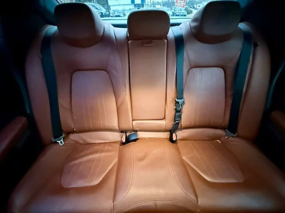 2018 Maserati Ghibli 3rd Gen - Image 9 of 19