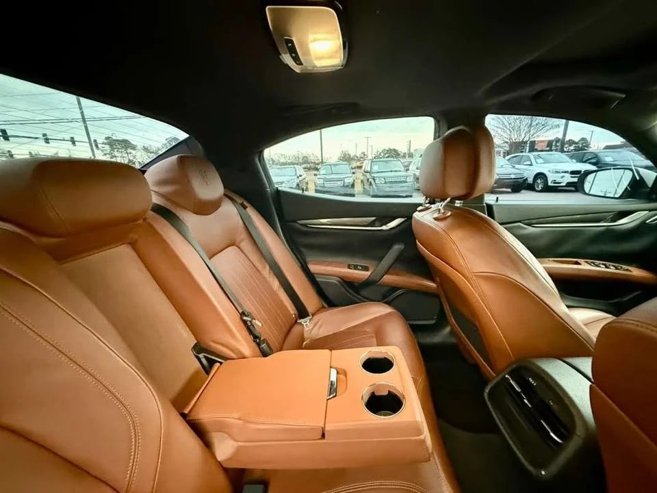 2018 Maserati Ghibli 3rd Gen - Image 8 of 19