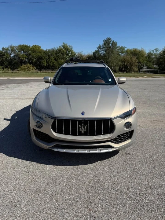 2018 Maserati Levante - Image 7 of 17