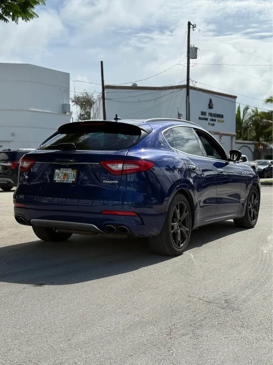 2018 Maserati Levante - Image 5 of 14