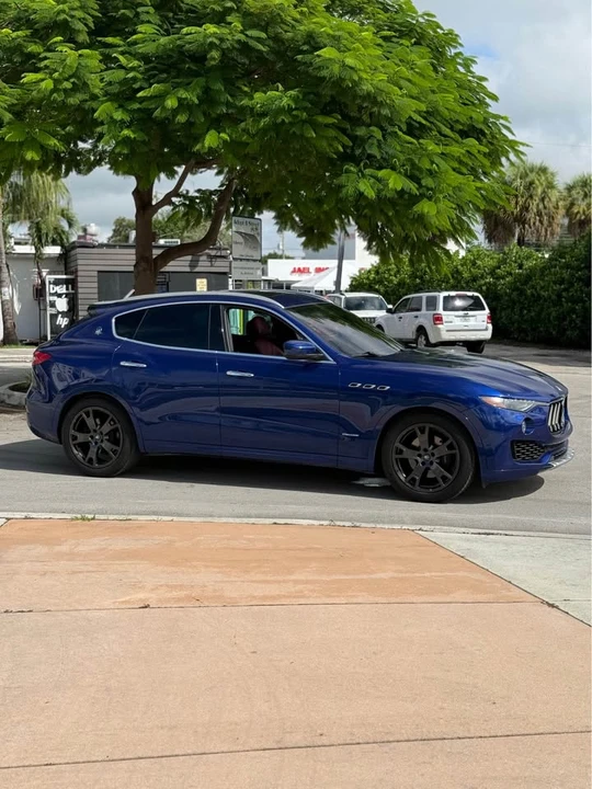 2018 Maserati Levante - Image 12 of 14
