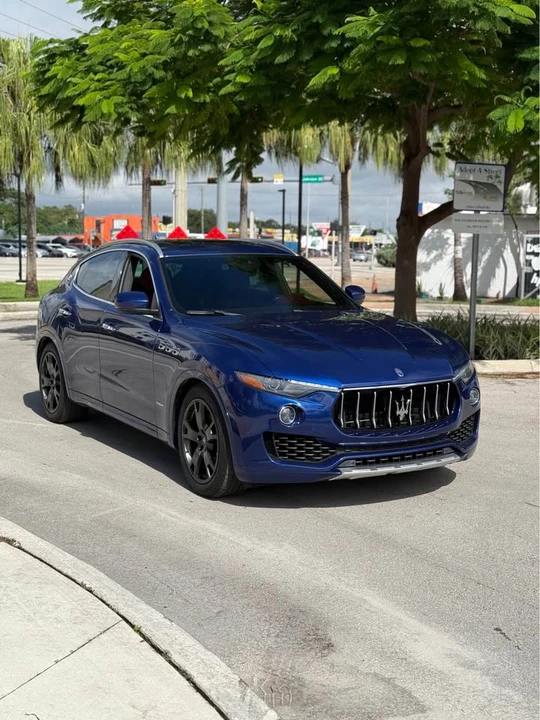 2018 Maserati Levante - Image 2 of 14