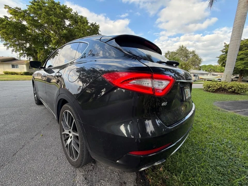 2018 Maserati Levante - Image 5 of 15