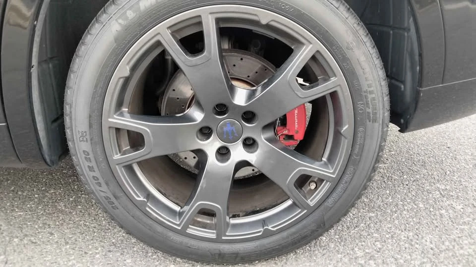 2018 Maserati Levante - Image 5 of 14