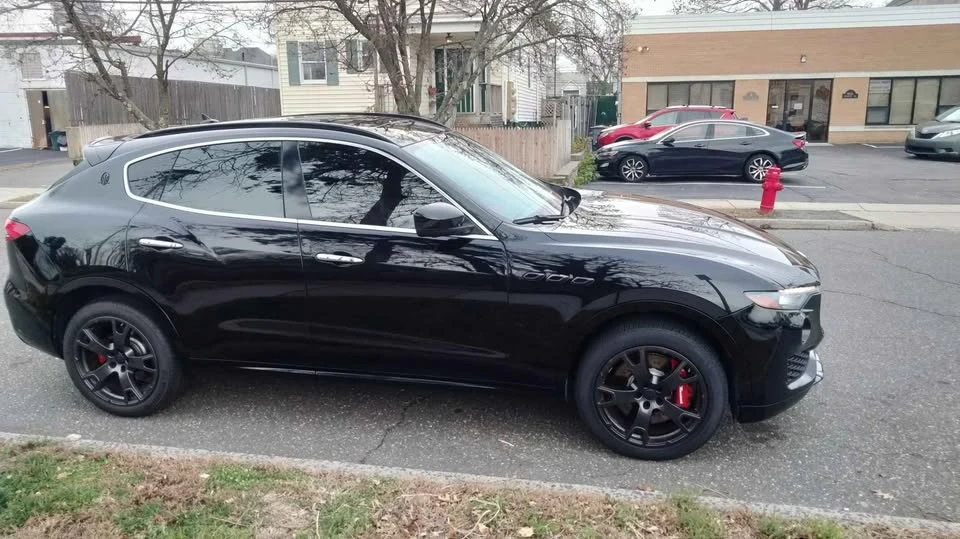 2018 Maserati Levante - Image 2 of 14