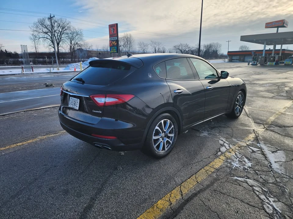 2018 Maserati Levante - Image 5 of 14